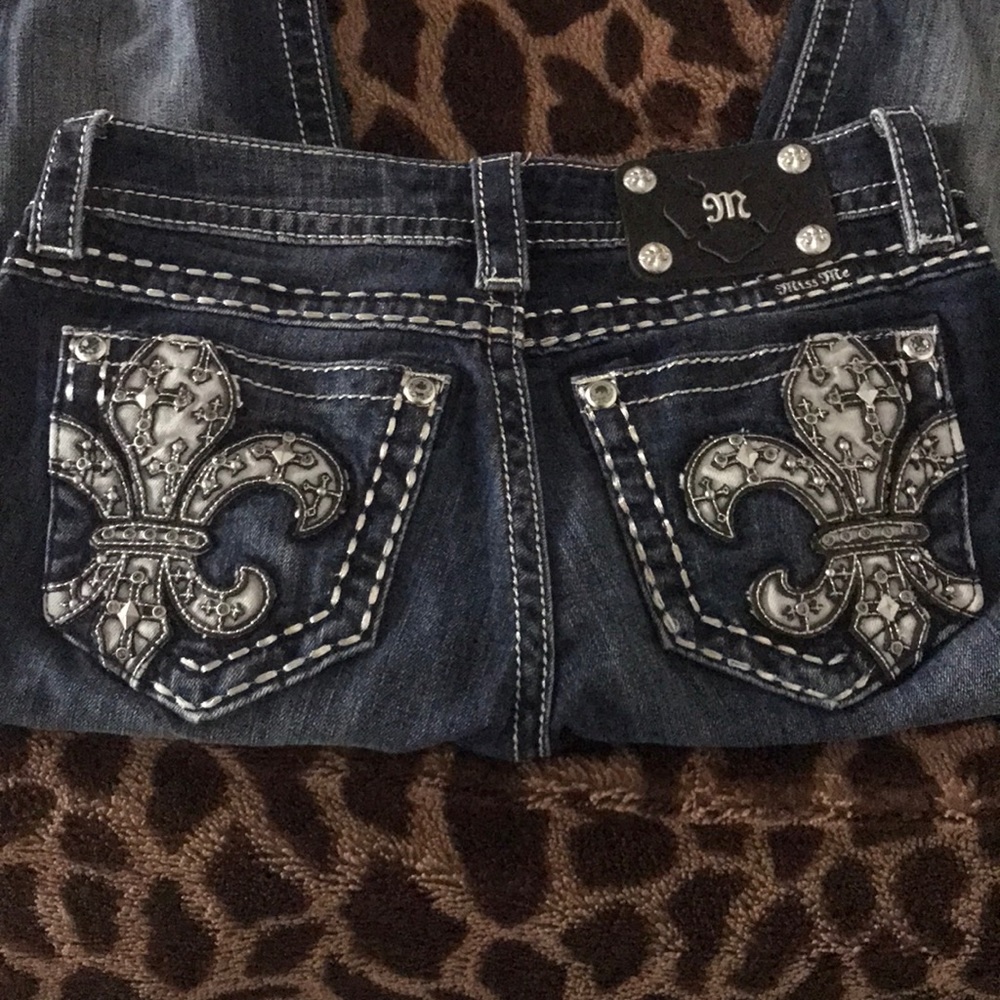 📣Excellent condition‼️; Dark Wash- MISS ME Jeans